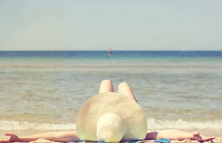 Sunbathing: How to Reduce Weight
